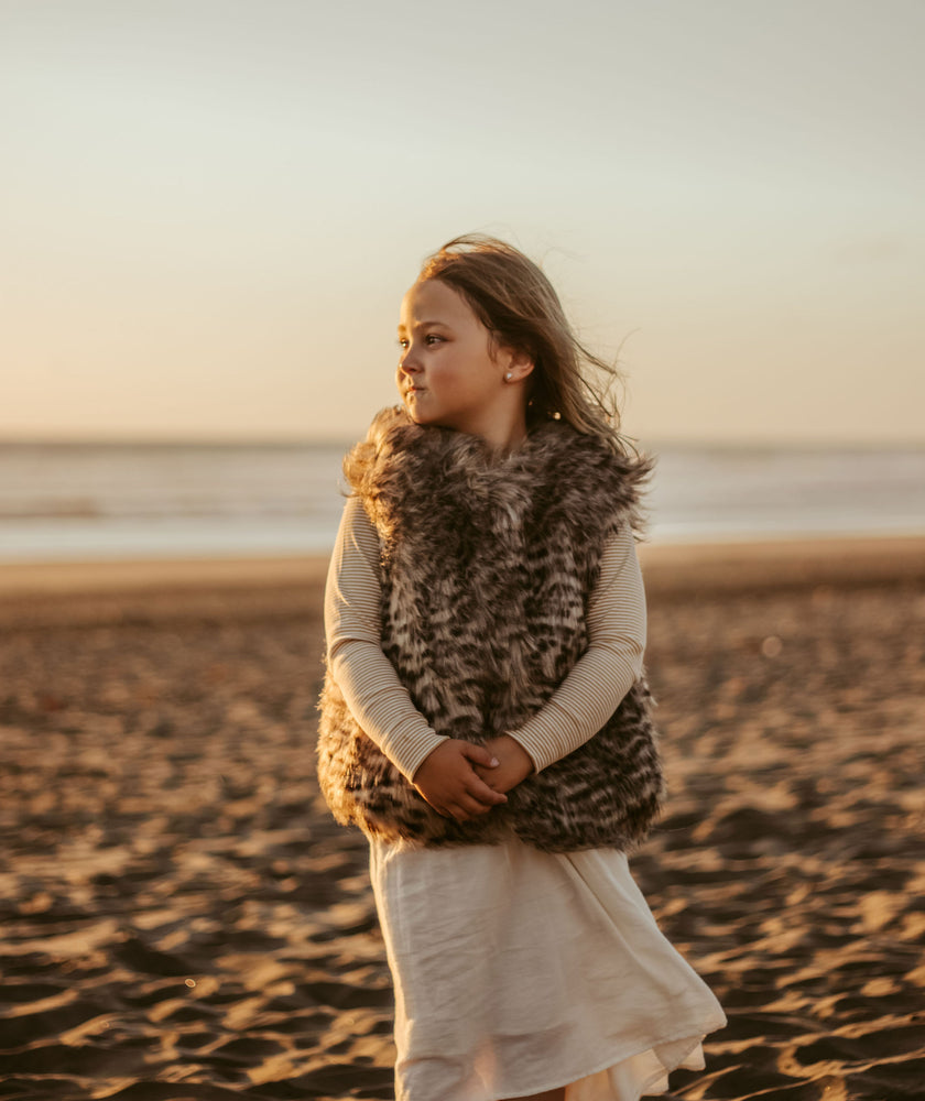 
                  
                    Leopard Vest - Faux Fur
                  
                