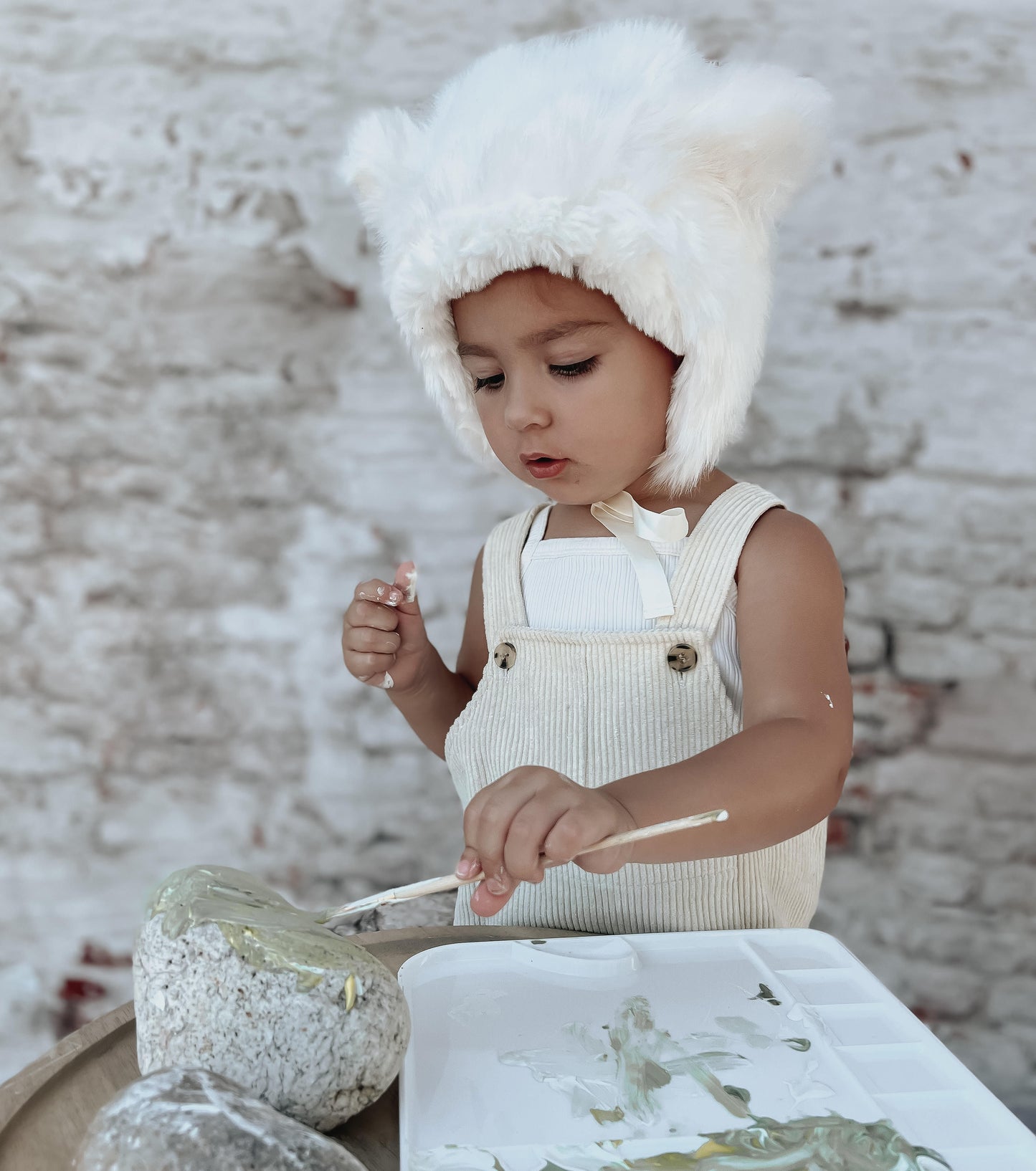 
                  
                    Polar Bear Bonnet
                  
                